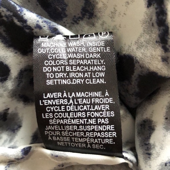 RW & CO. Animal print blouse. Long sleeve long torso tunic top Subtle Sexy Large - Picture 5 of 10